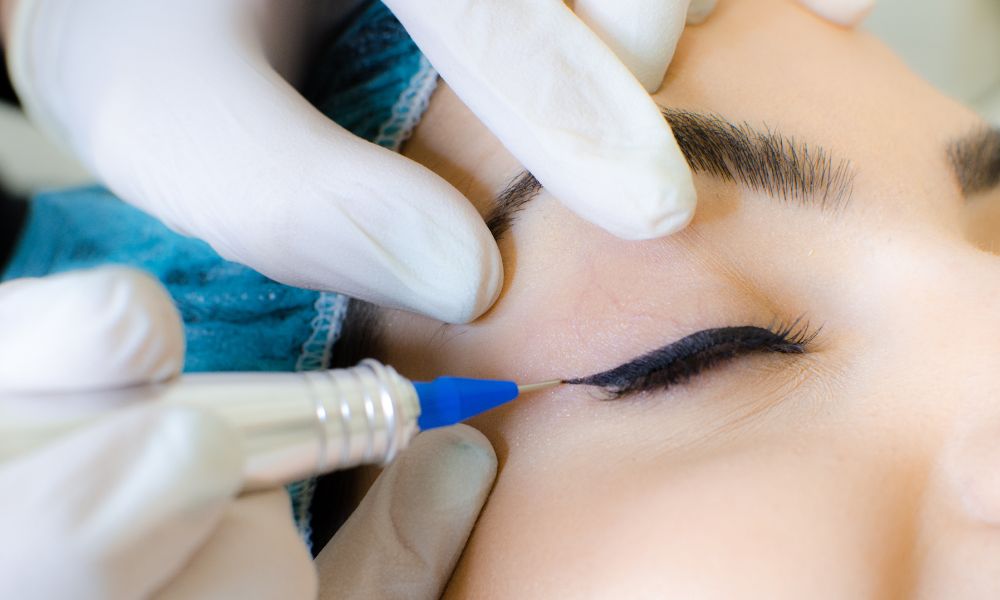 Is Permanent Eyeliner Tattoo Right for You?
